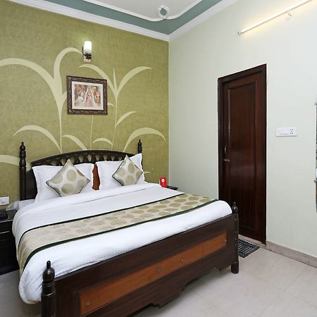 Hotel Oyo 11312 Aero Capital Nowe Delhi Zewnętrze zdjęcie