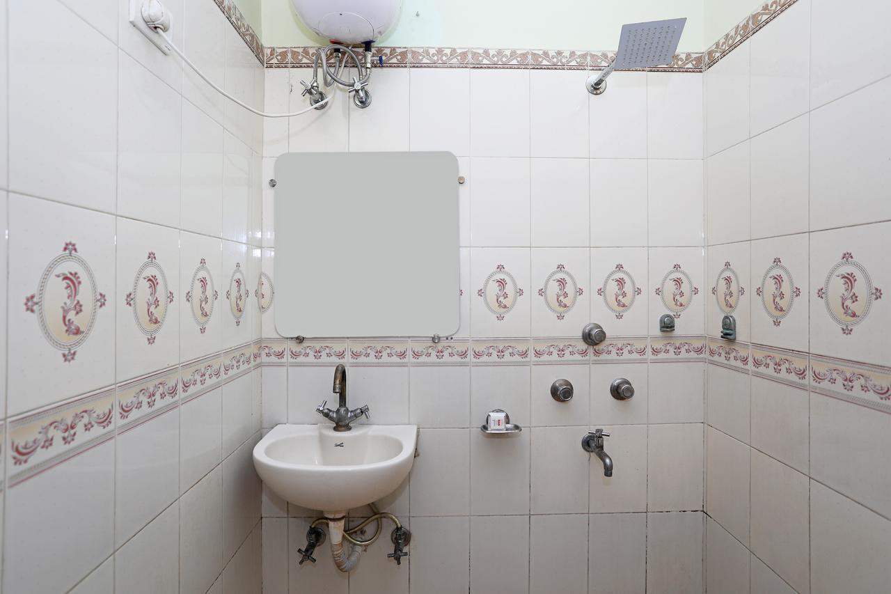 Hotel Oyo 11312 Aero Capital Nowe Delhi Zewnętrze zdjęcie