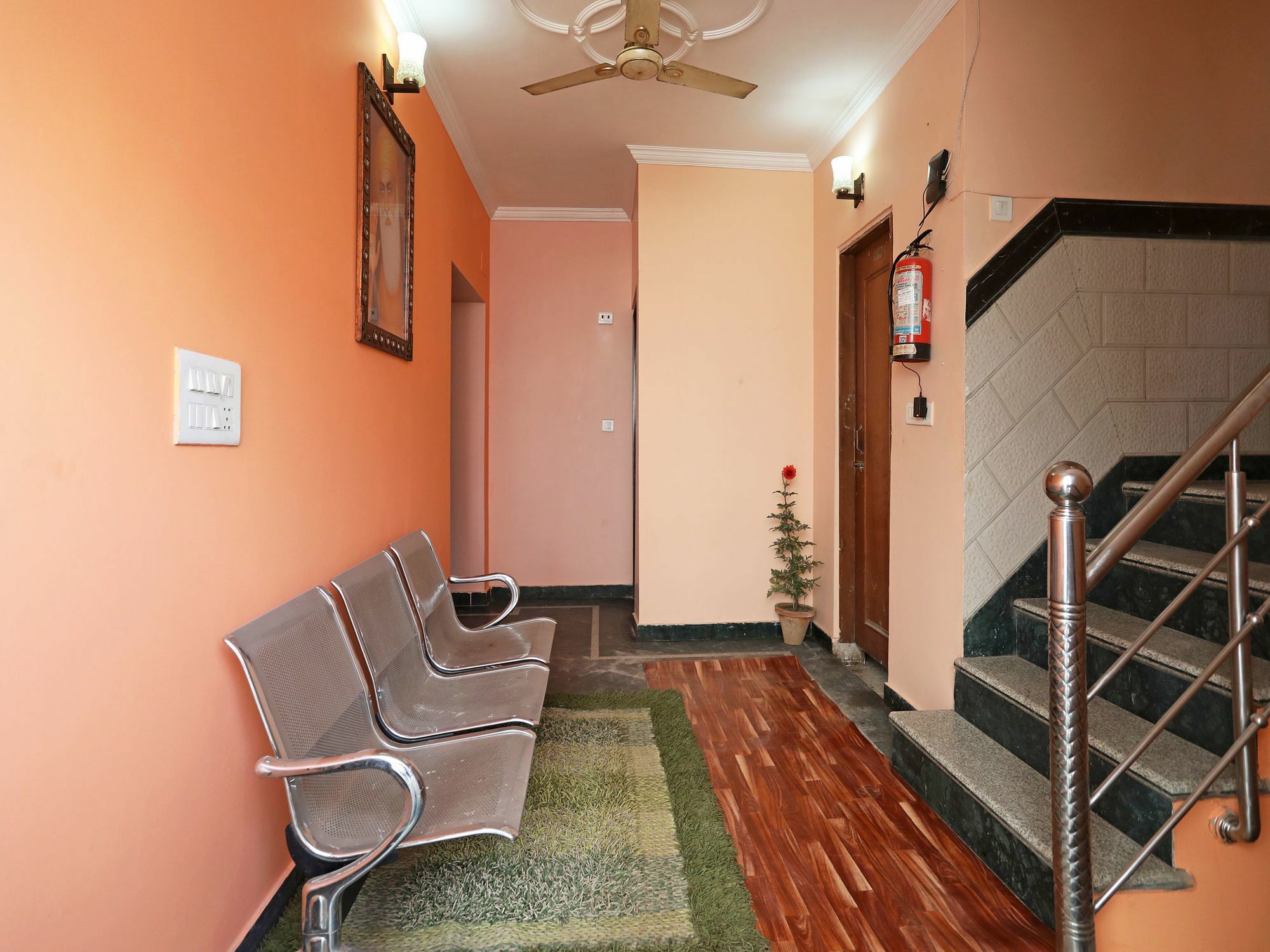 Hotel Oyo 11312 Aero Capital Nowe Delhi Zewnętrze zdjęcie